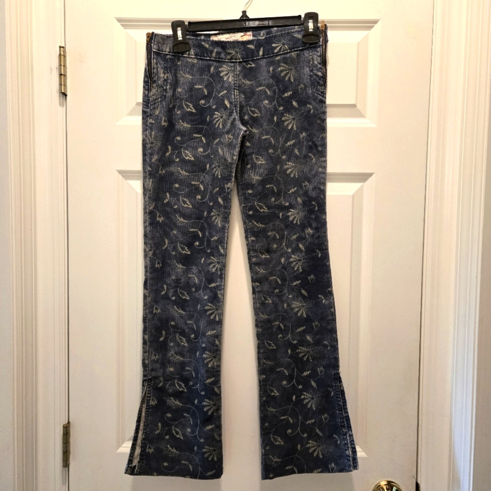 Vintage Y2K Jeans 26 Low Rise Bootcut Kick Flare Floral Patterned Blue Boho
